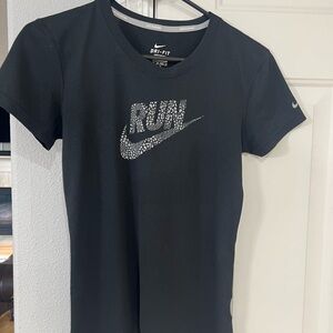 Nike Black Dri-Fit Women’s Active Shirt Size XS